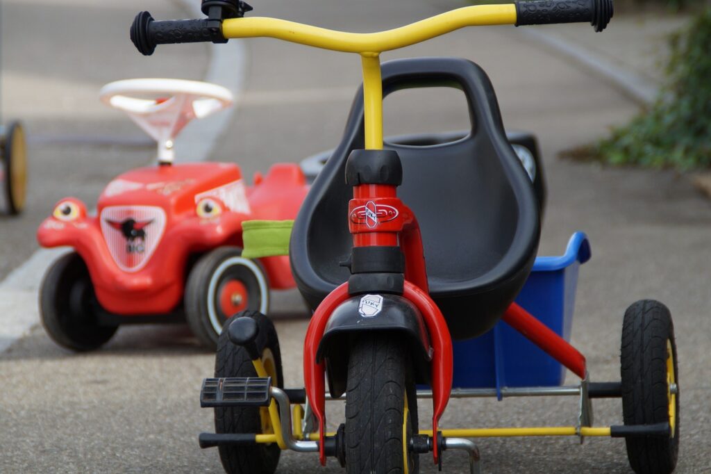 children's vehicles, vehicles, bobby car, tricycle, to play, play outside, move, toy, children, fun, tricycle, tricycle, tricycle, tricycle, tricycle